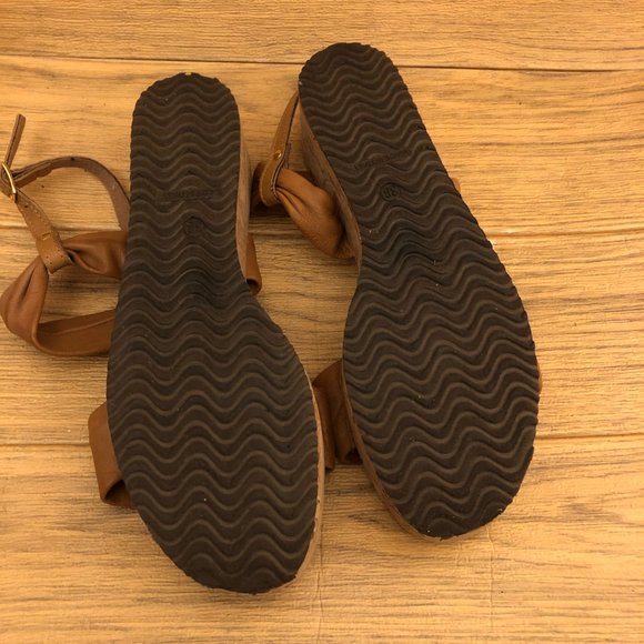 Sundance brown cognac  wedge cork sandals, 7.5 - Picture 10 of 12